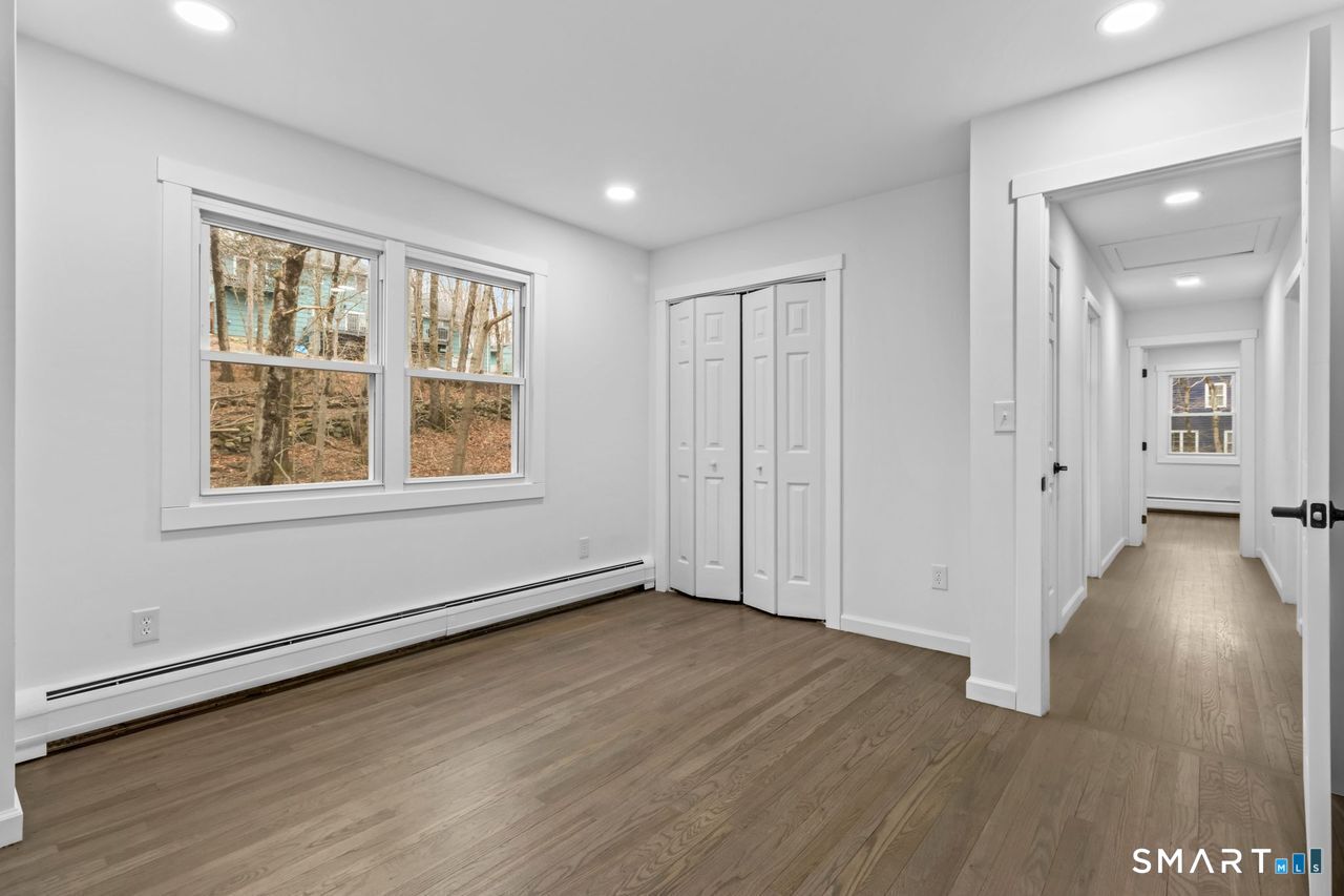 21 Field Rock Road Monroe, CT 06468 - Photo 14 of 37