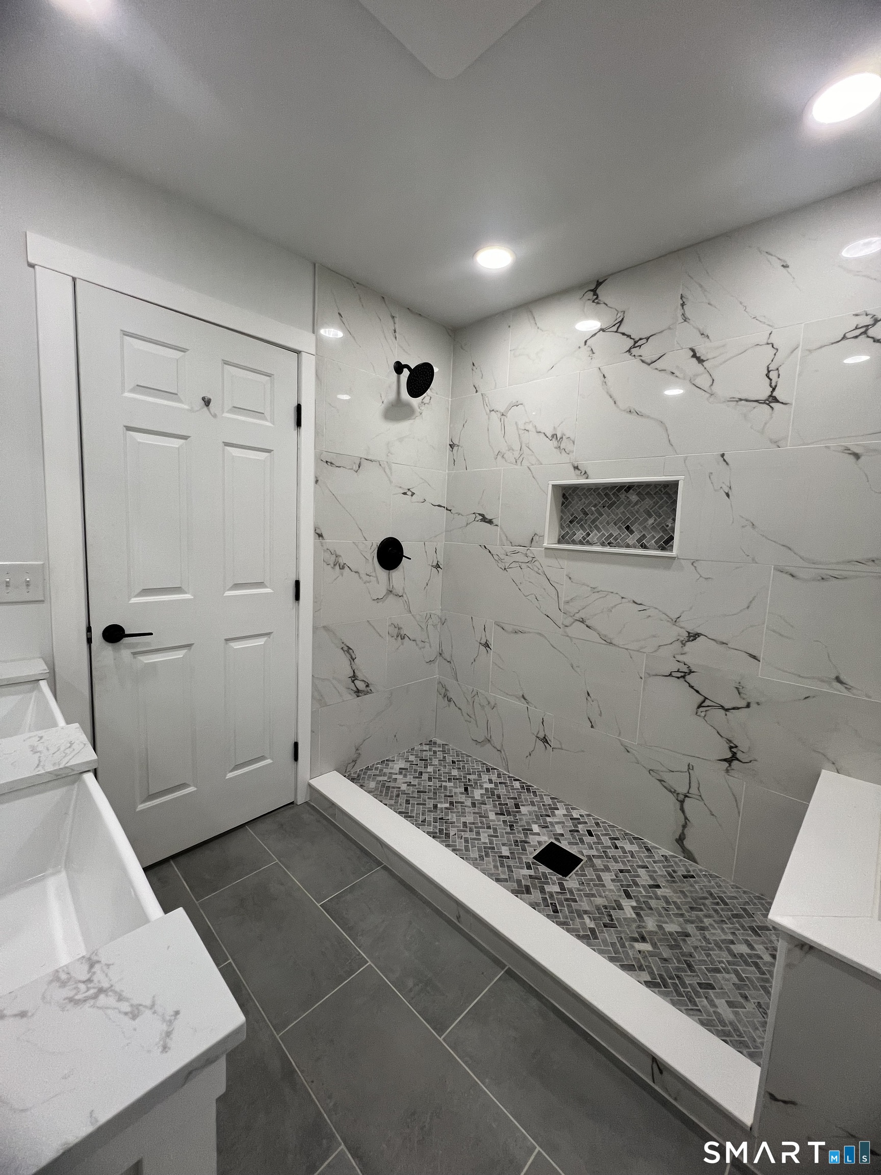 21 Field Rock Road Monroe, CT 06468 - Photo 17 of 37