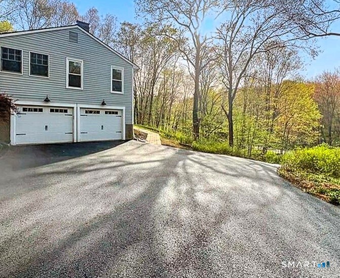 21 Field Rock Road Monroe, CT 06468 - Photo 31 of 37