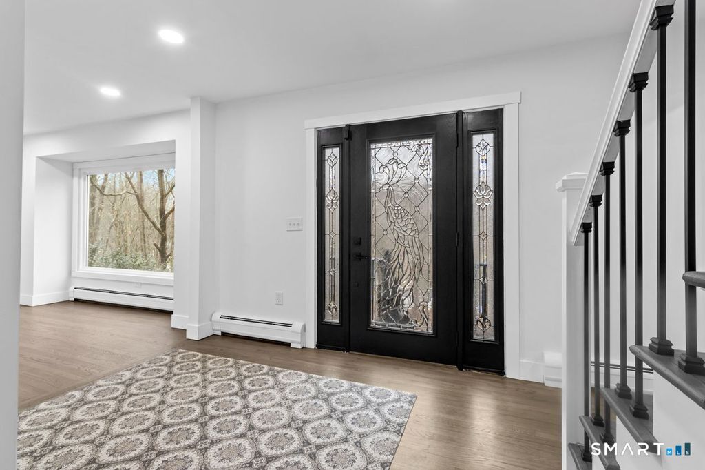 21 Field Rock Road Monroe, CT 06468 - Photo 4 of 37