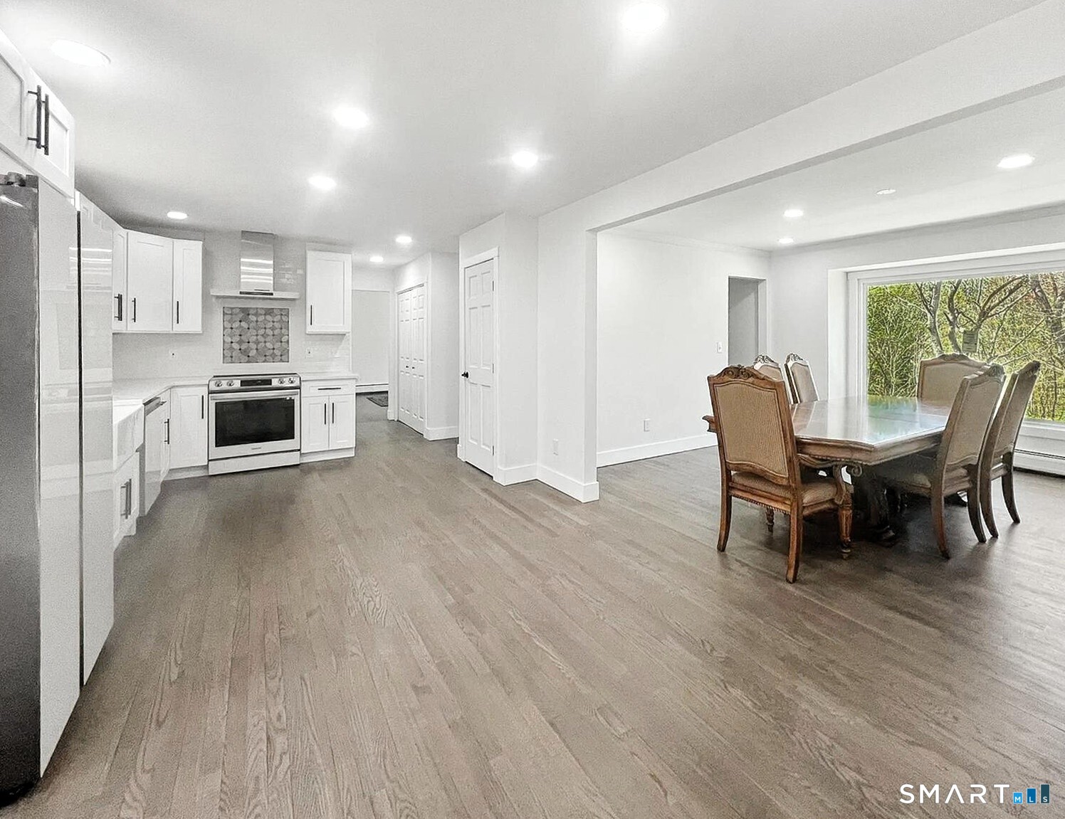 21 Field Rock Road Monroe, CT 06468 - Photo 4 of 37