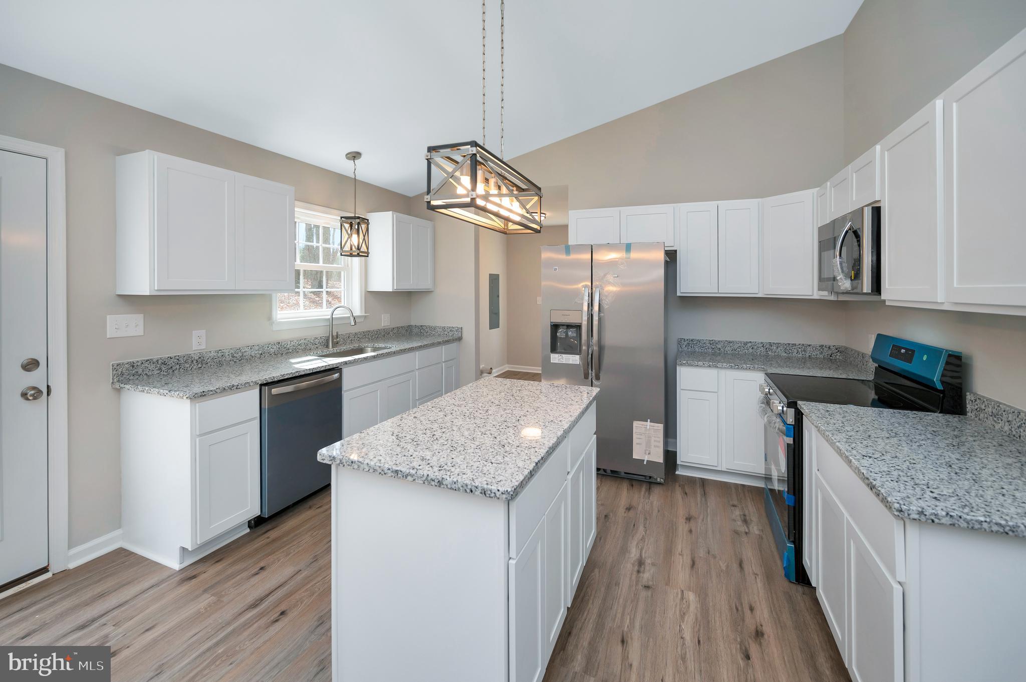 5533 Dog Patch Lane Rhoadesville, VA 22542 - Photo 11 of 31