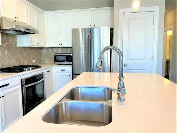 $2,395 | 16013 Nightshade Street, Austin, TX 78728