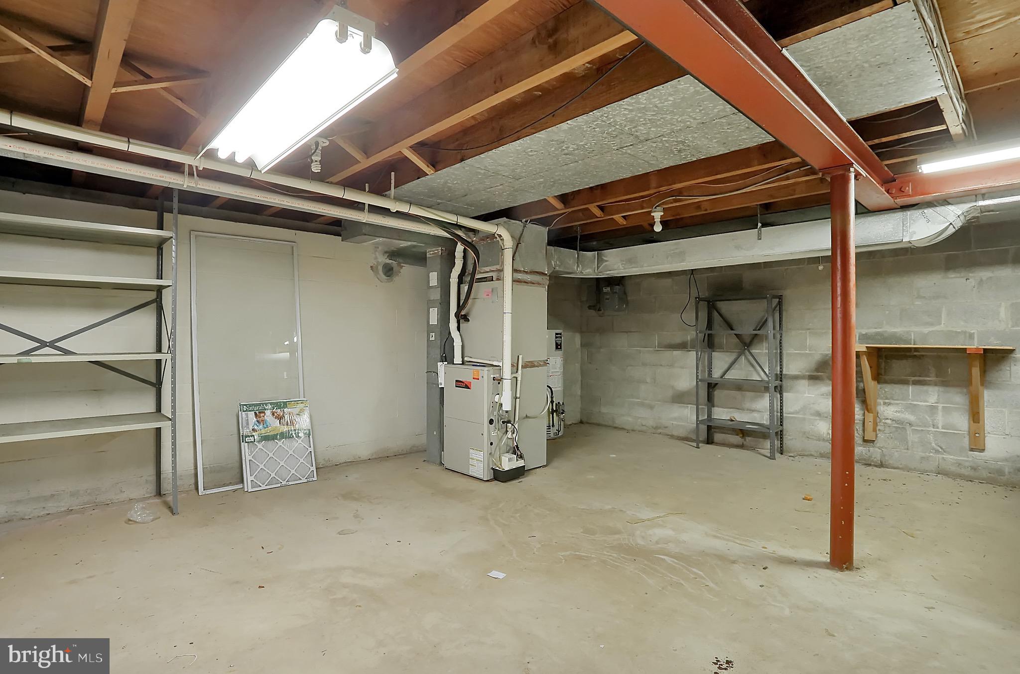 1213 Hillcrest Road Lancaster, PA 17603 - Photo 29 of 35 Gallery Image 29