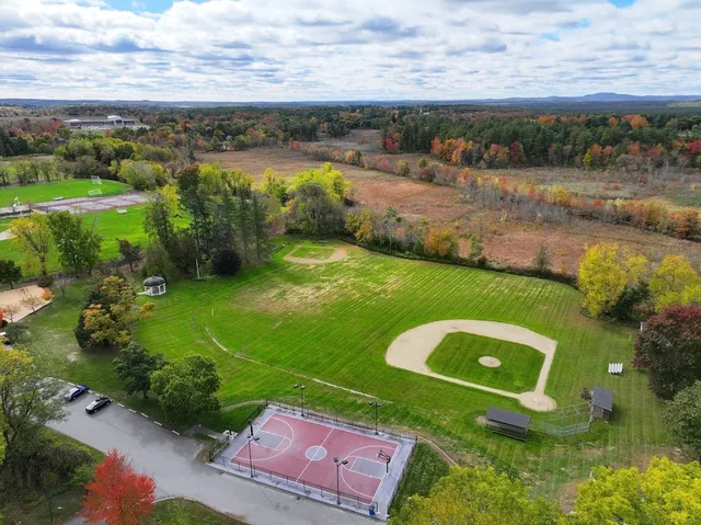 $959,900 | 15 Oriole Drive, Groton, MA 01450