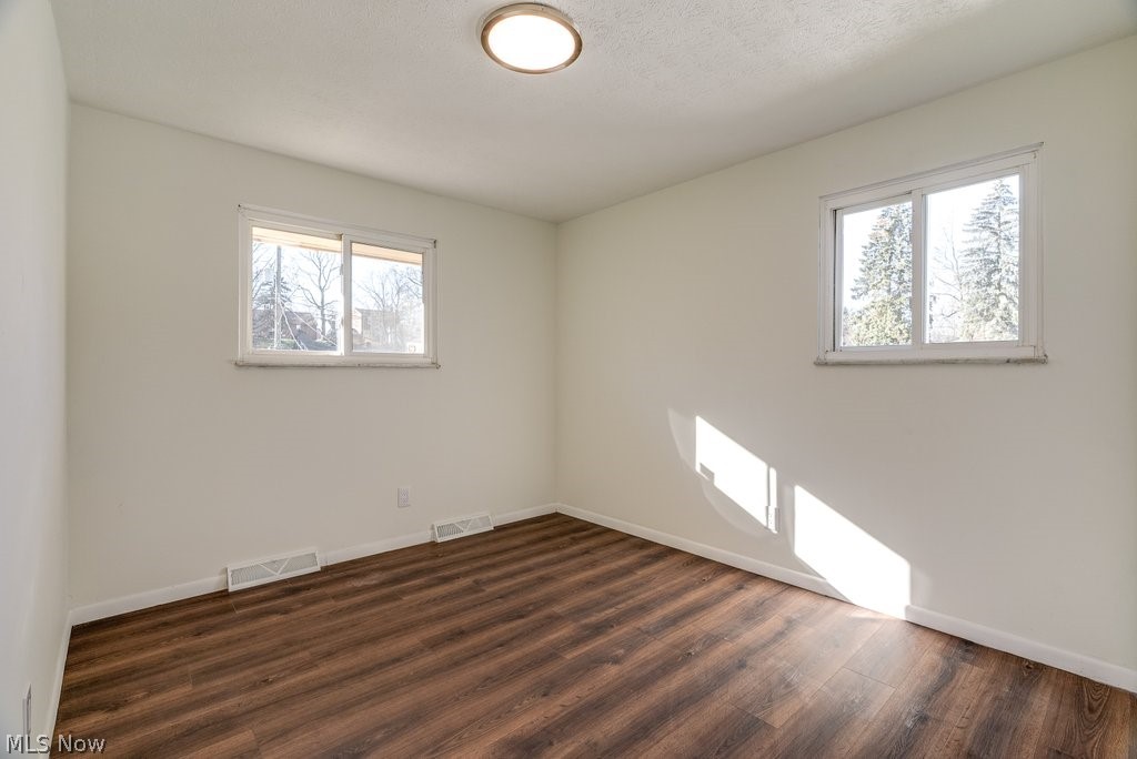 19311 Marvin Road Cleveland, OH 44128 - Photo 22 of 31 Gallery Image 22