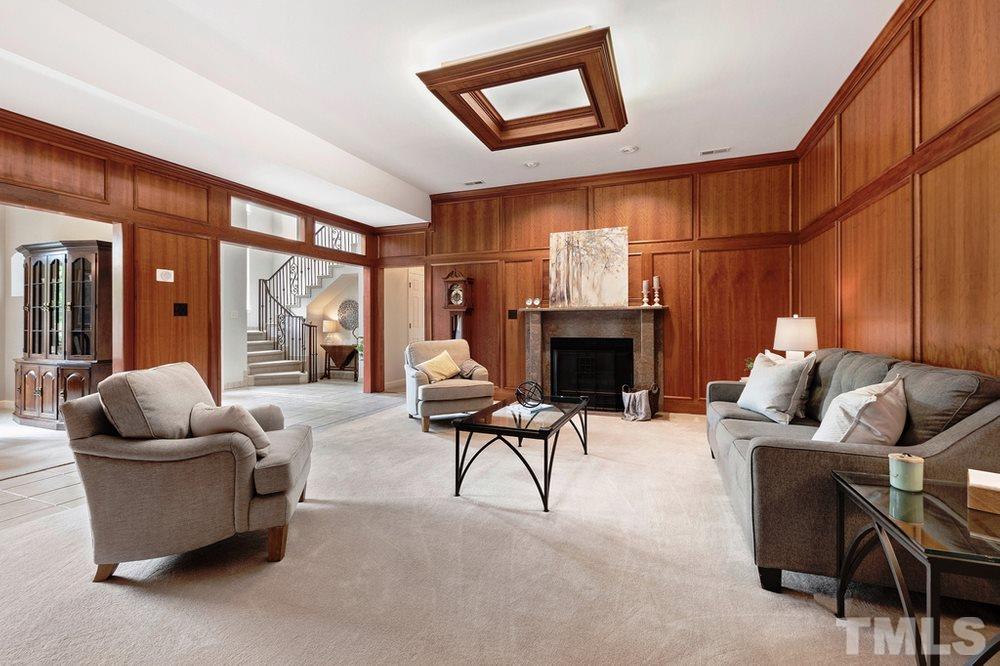 4 Crepe Myrtle Place Durham, NC 27705 - Photo 11 of 30 4 Crepe Myrtle Place - Sitting Room