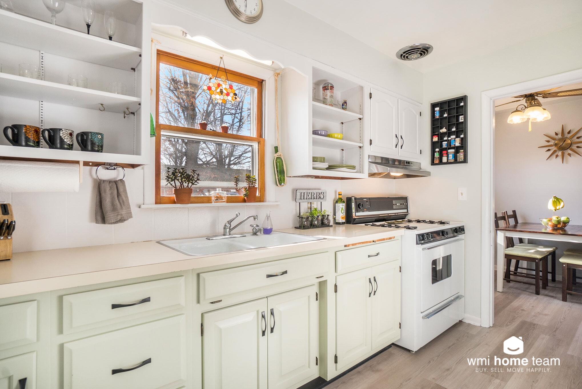 Kitchen 2