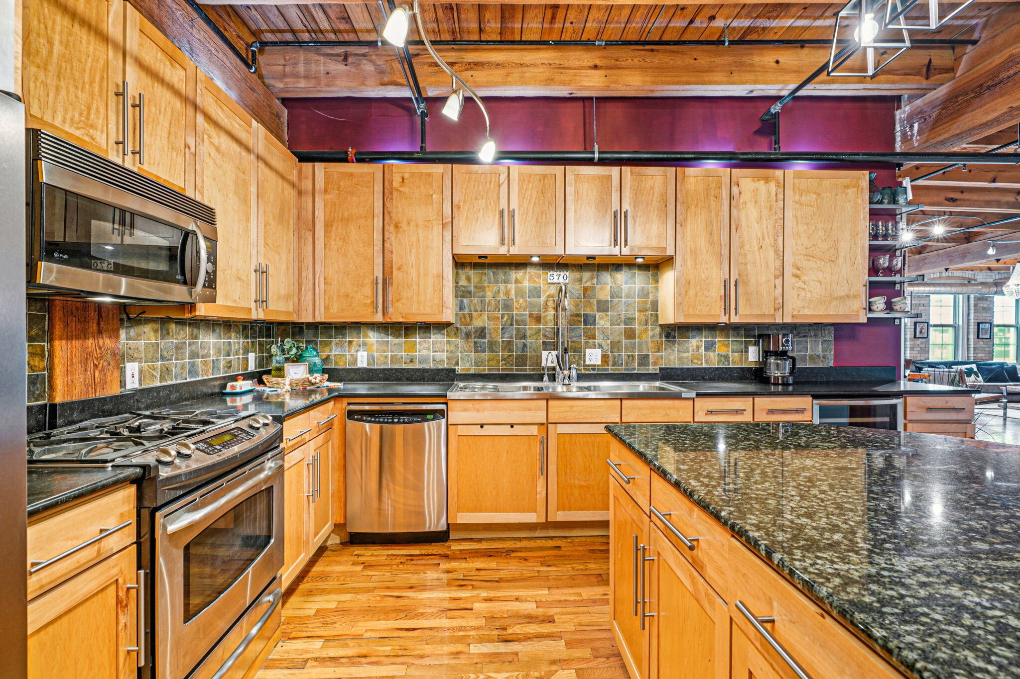 413 North 2nd Street, Unit 570 Milwaukee, WI 53203 - Photo 11 of 69 Kitchen