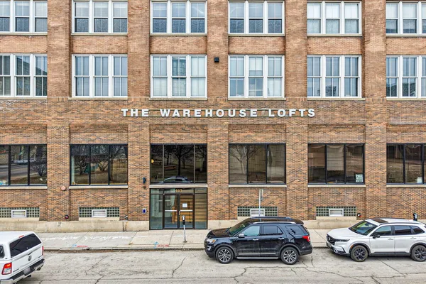 $600,000 | 413 North 2nd Street, Unit 570, Milwaukee, WI 53203