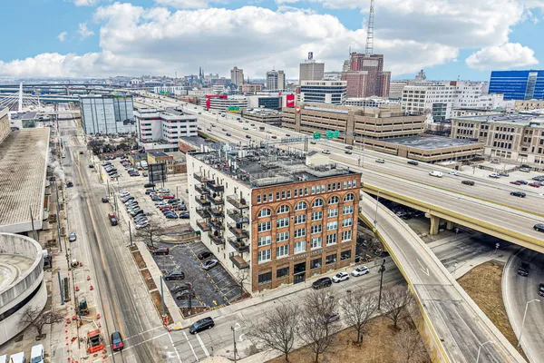 $600,000 | 413 North 2nd Street, Unit 570, Milwaukee, WI 53203