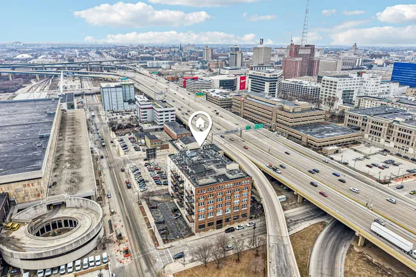 $600,000 | 413 North 2nd Street, Unit 570, Milwaukee, WI 53203