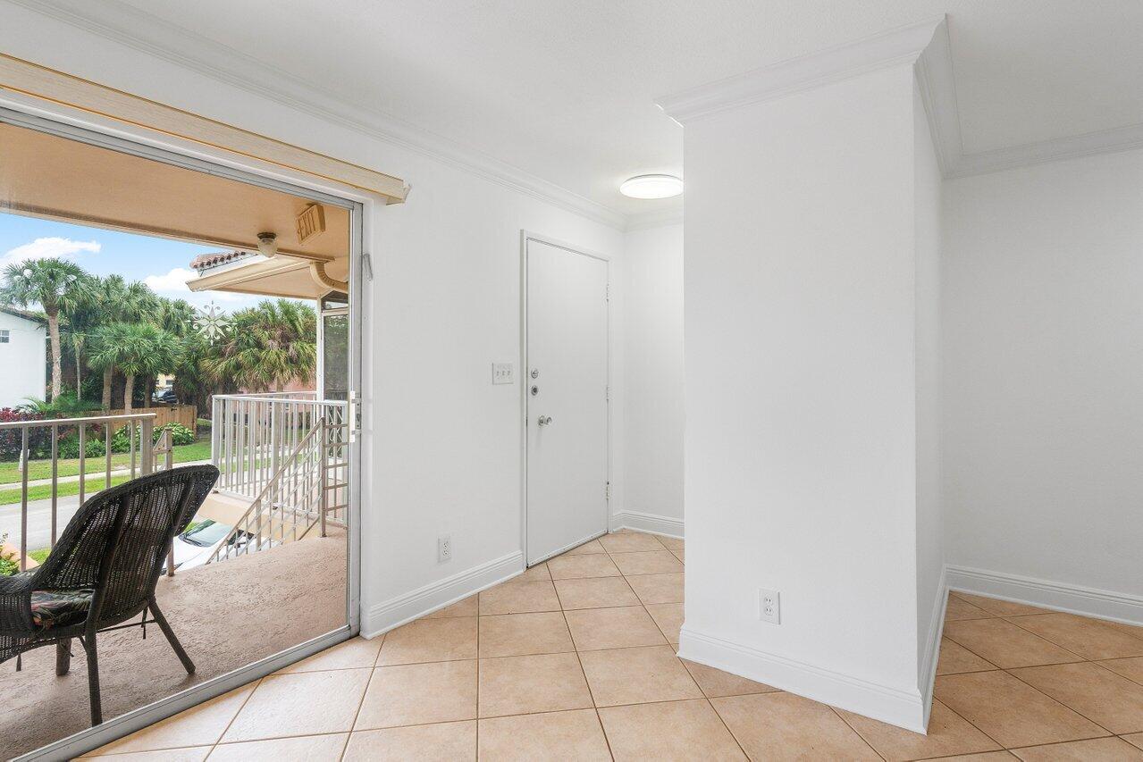 371 Southwest 8th Street, Unit 2BW Boca Raton, FL 33432 - Photo 4 of 29 Front