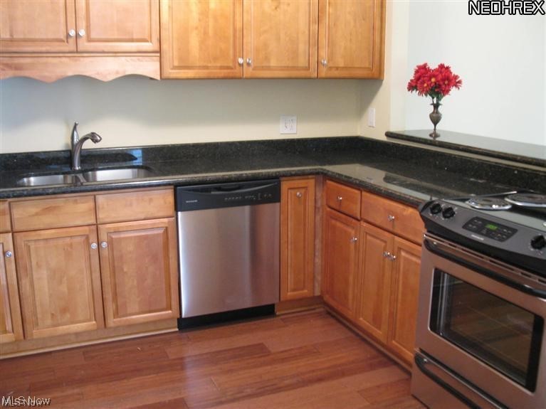 4695 Mayfield Road, Unit E South Euclid, OH 44121 - Photo 4 of 9
