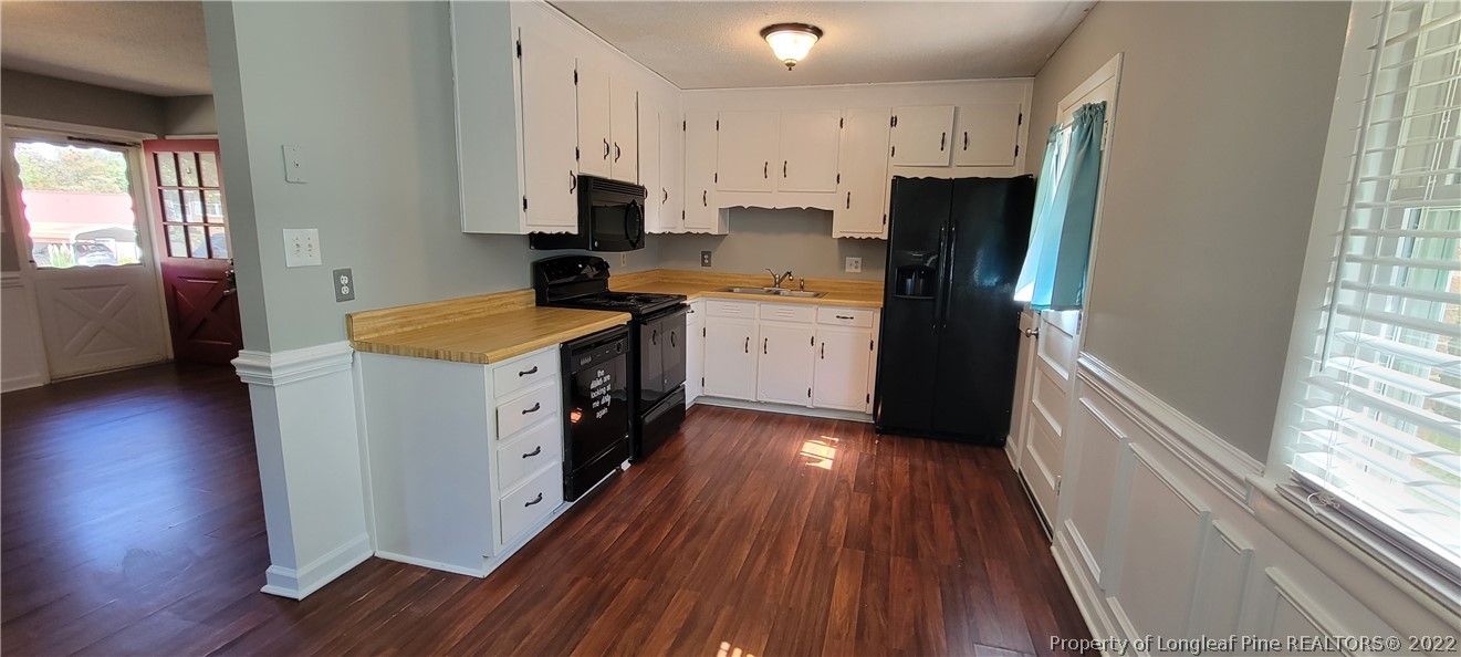 164 Azalea Drive Spring Lake, NC 28390 - Photo 12 of 25 Gallery Image 12