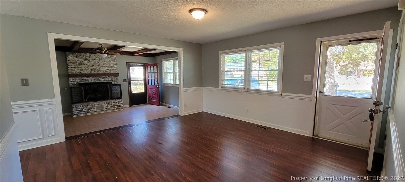 164 Azalea Drive Spring Lake, NC 28390 - Photo 4 of 25 Gallery Image 4