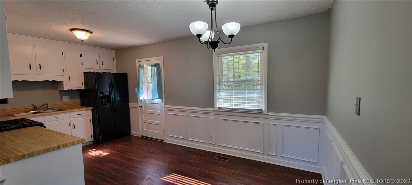 164 Azalea Drive Spring Lake, NC 28390 - Photo 10 of 25 Gallery Image 10