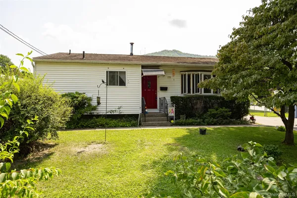 $530,000 | 76 Phillips Street, Beacon, NY 12508