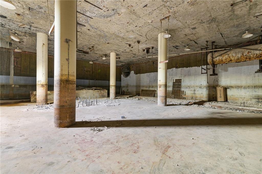 3627 Rd D Allen, KS 66833 - Photo 13 of 62