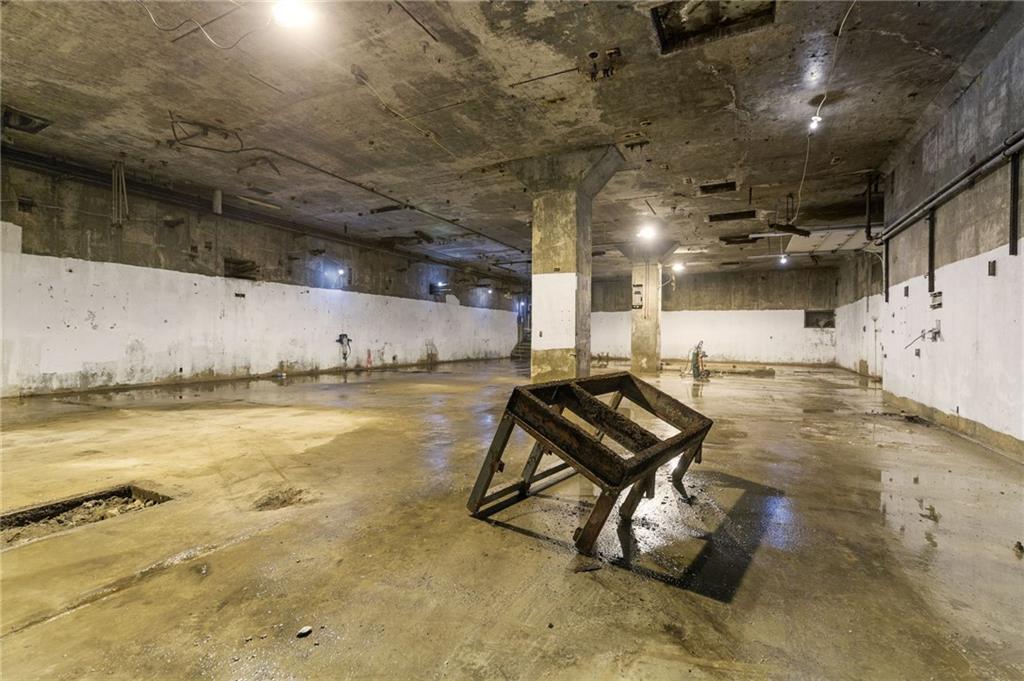 3627 Rd D Allen, KS 66833 - Photo 17 of 62