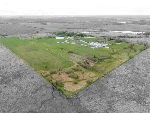 $699,900 | 3627 Rd D, Allen, KS 66833