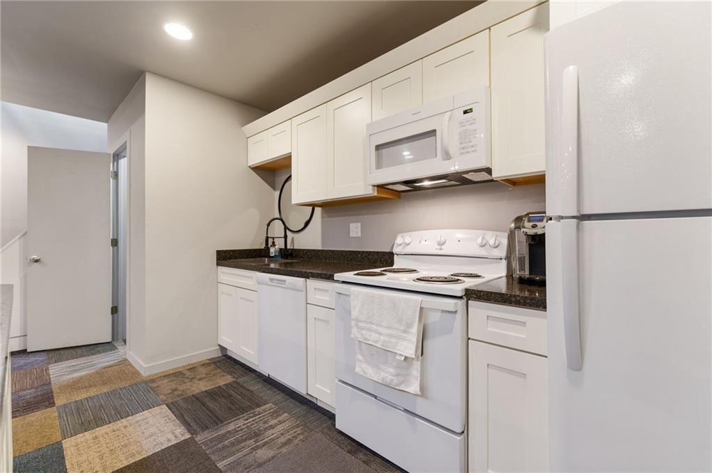 3627 Rd D Allen, KS 66833 - Photo 37 of 62