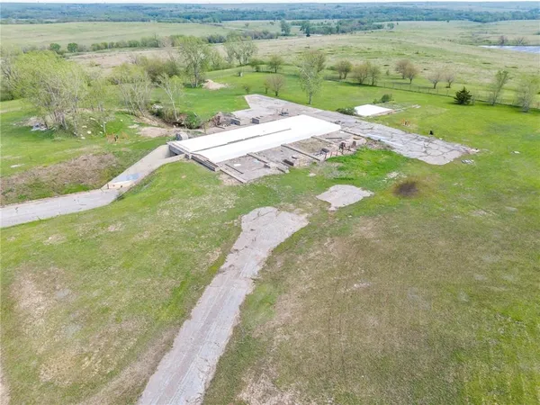$699,900 | 3627 Rd D, Allen, KS 66833