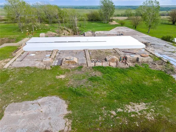 $699,900 | 3627 Rd D, Allen, KS 66833
