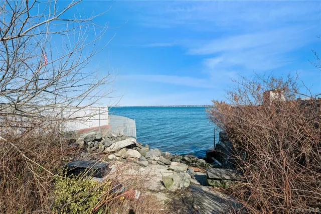 $1,125,000 | 258 A Longstreet Avenue | Throgs Neck