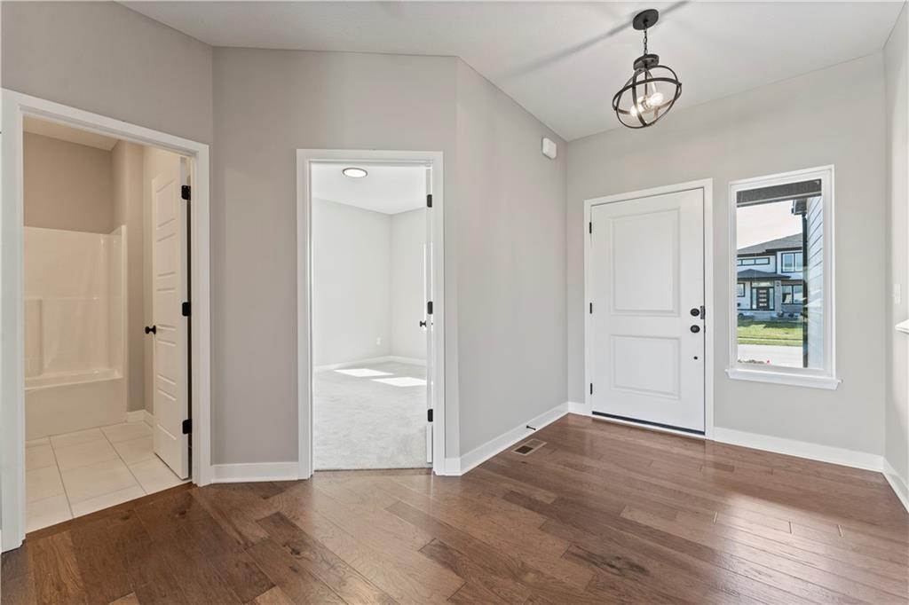 18232 West 166th Street Olathe, KS 66062 - Photo 13 of 37