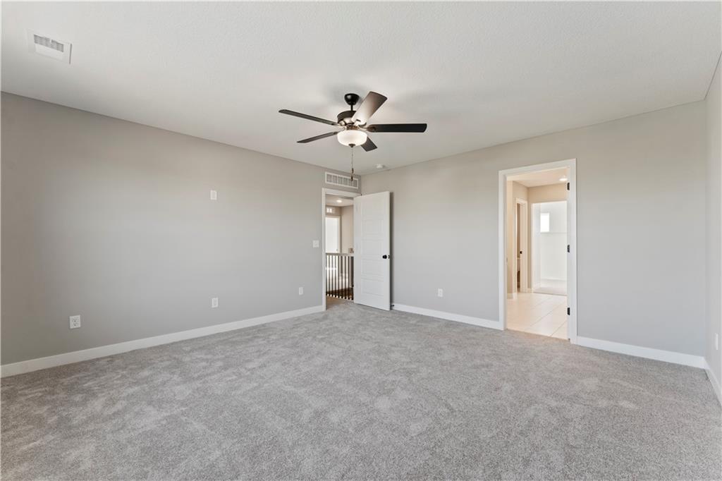 18232 West 166th Street Olathe, KS 66062 - Photo 34 of 37