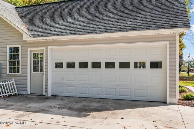 $350,000 | 106 Waterside Drive, Bath, NC 27808