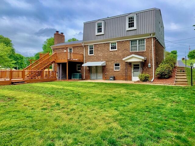 422 Sherwood Circle Ridgeway, VA 24148 - Photo 3 of 43 3
