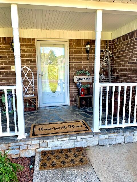422 Sherwood Circle Ridgeway, VA 24148 - Photo 5 of 43 5