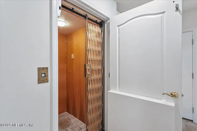 $1,595,000 | 53 Oceanside Drive, Atlantic Beach, FL 32233