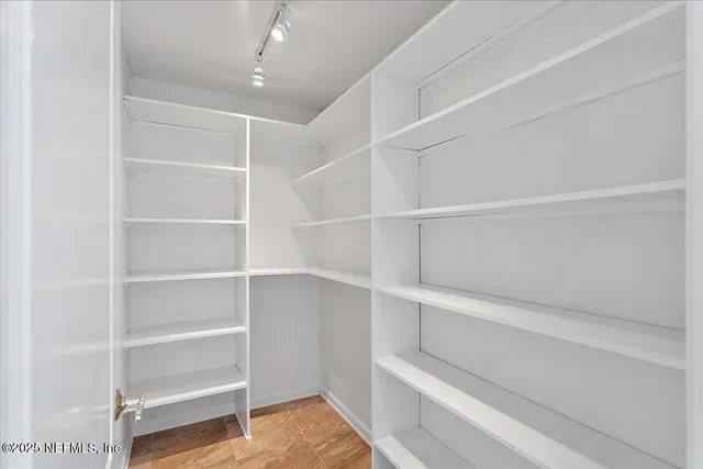 $1,595,000 | 53 Oceanside Drive, Atlantic Beach, FL 32233