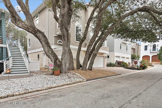 $1,595,000 | 53 Oceanside Drive, Atlantic Beach, FL 32233