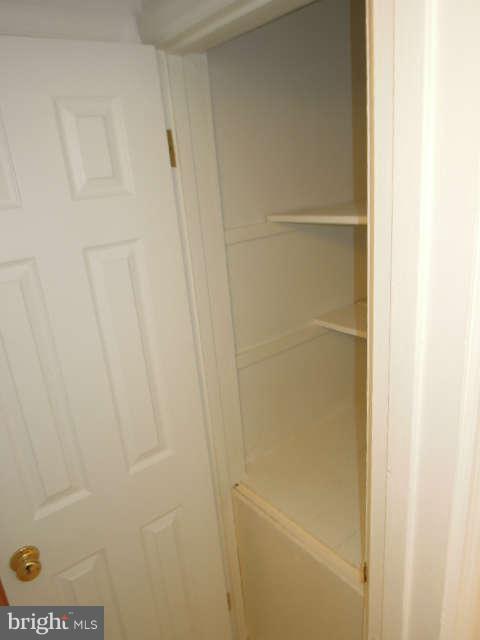 3579 Juneway Baltimore, MD 21213 - Photo 22 of 28 Bath
