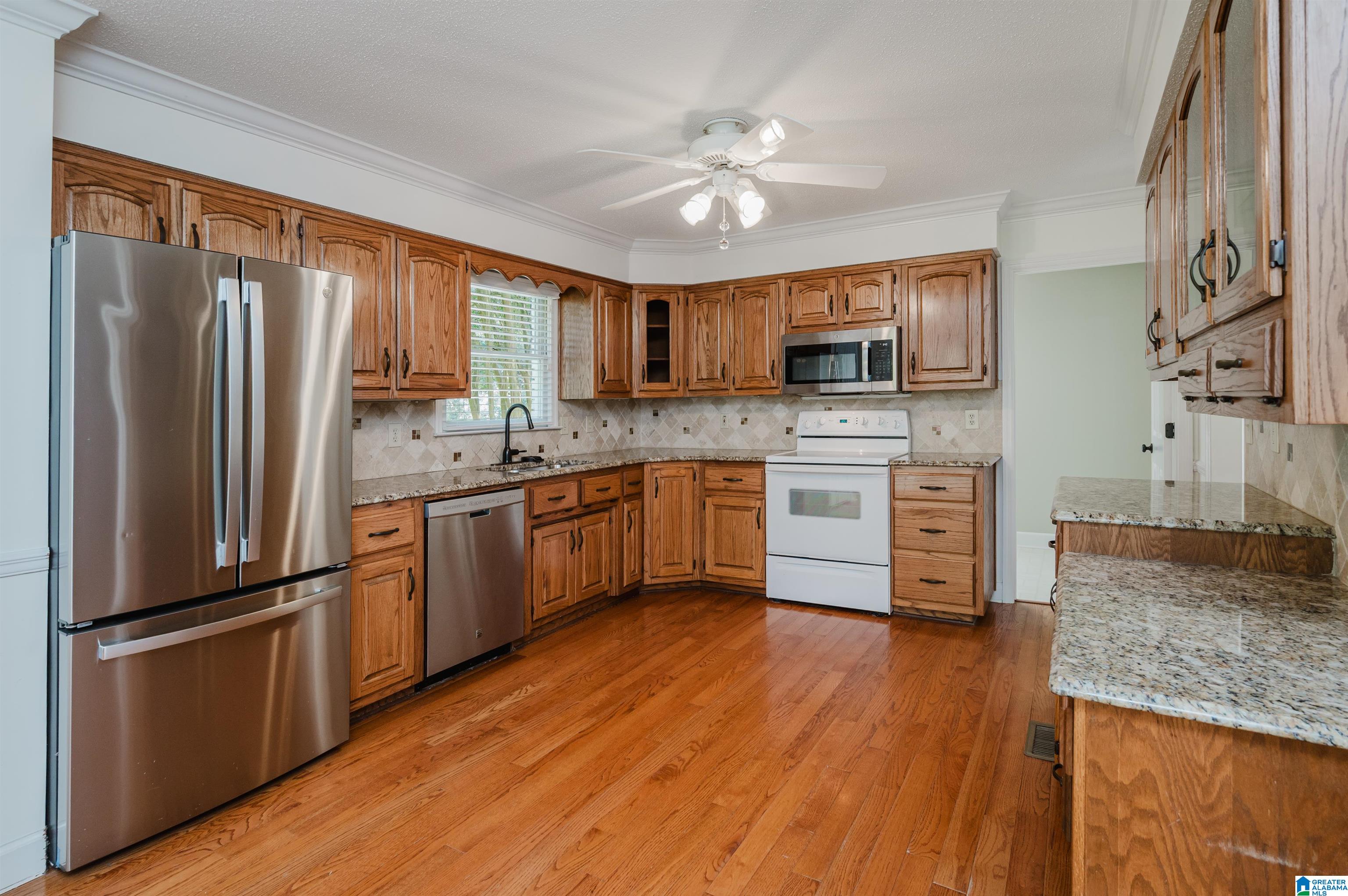 2732 Stevens Creek Road Birmingham, AL 35244 - Photo 20 of 55