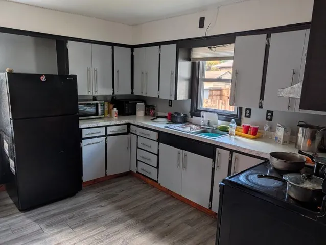 $69,500 | 526 1st Avenue Southeast, Wells, MN 56097