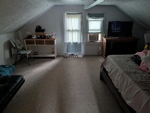 $69,500 | 526 1st Avenue Southeast, Wells, MN 56097