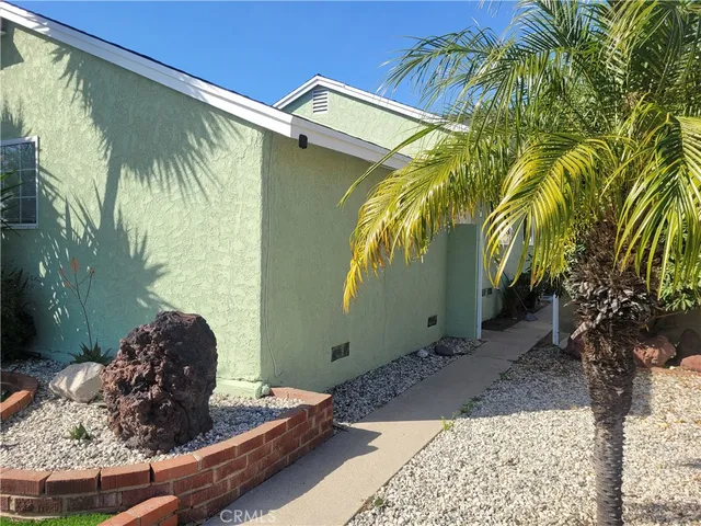 $1,500 | 14223 Carl Street, Arleta, CA 91331