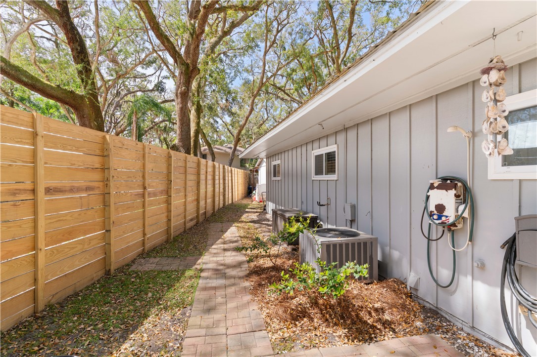 1915 2nd Avenue St. Simons Island, GA 31522 - Photo 31 of 33 Path toward the shed