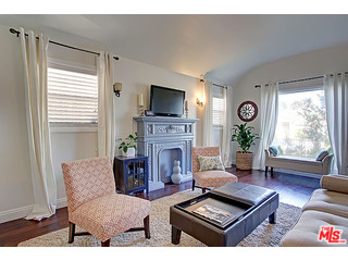 2315 South Cochran Avenue Los Angeles, CA 90016 - Photo 3 of 22