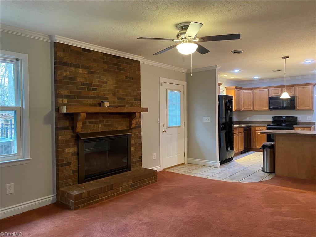 109 Laurel King, NC 27021 - Photo 10 of 50