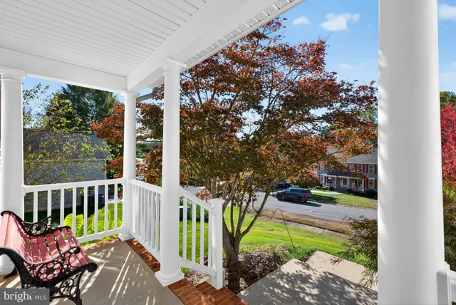 $630,000 | 15 Feldspar Way, Fredericksburg, VA 22405