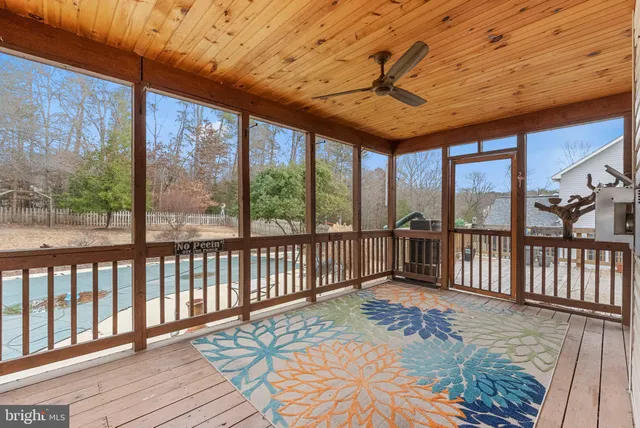 $630,000 | 15 Feldspar Way, Fredericksburg, VA 22405