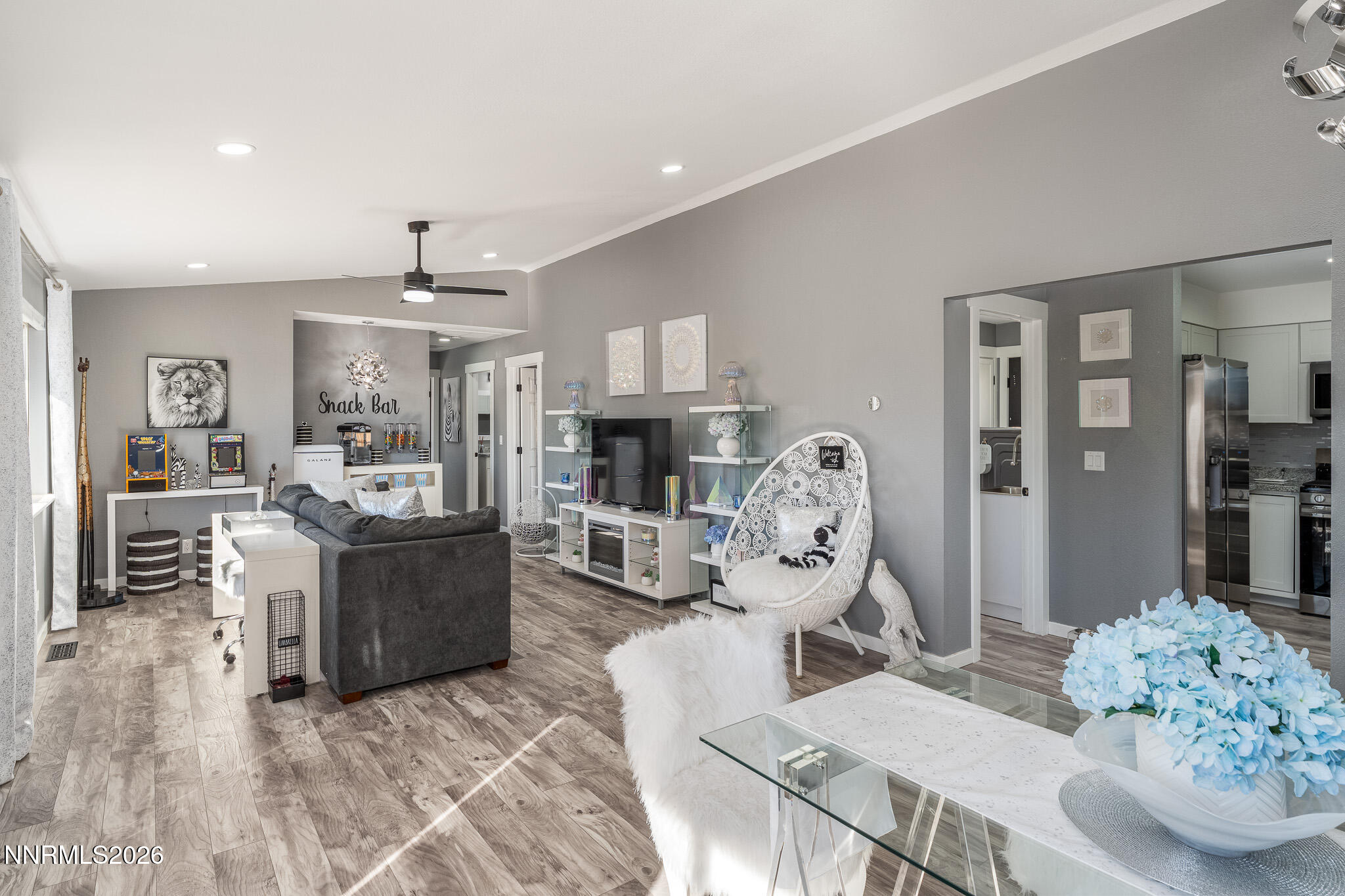 10155 Silver Knolls Boulevard Reno, NV 89508 - Photo 3 of 34 10155 Silver Knolls-38