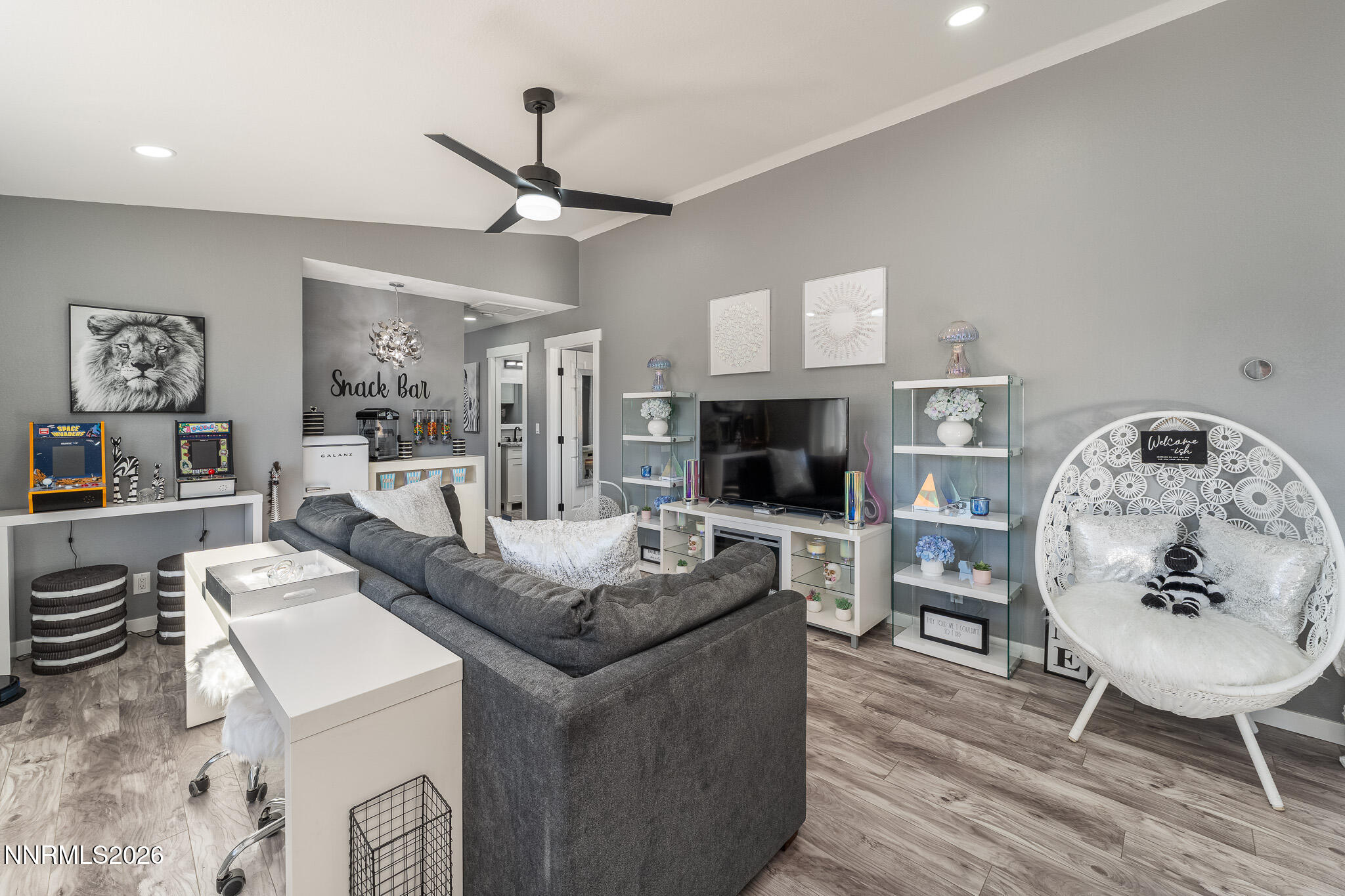 10155 Silver Knolls Boulevard Reno, NV 89508 - Photo 6 of 34 10155 Silver Knolls-28