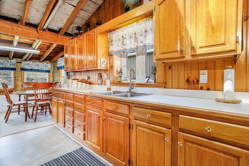 22 Beaver Dam Road Ashby, MA 01431 - Photo 8 of 31